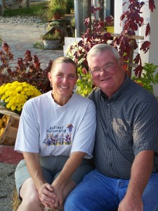 David and Cindy Bench